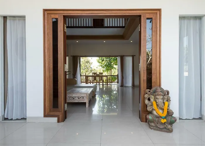 Melasti Wardana 3*